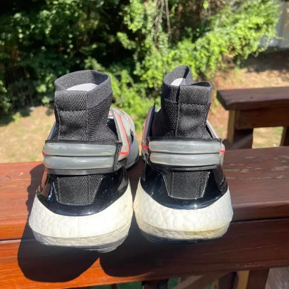 Womens 7.5 Stella Mccartney x Adidas UltraBoost 22 Black White Trainers